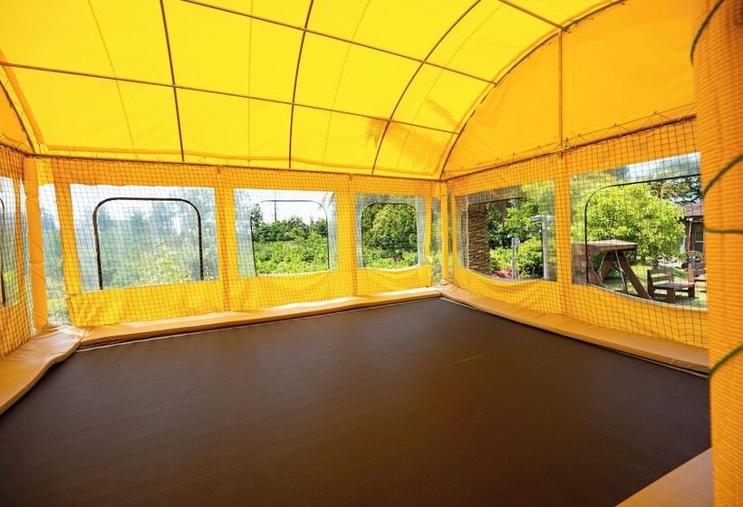 בית מלון כפרי Jeju M Resort