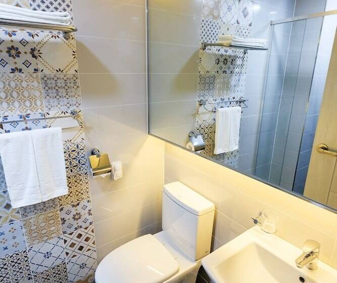 בית מלון כפרי Jeju M Resort