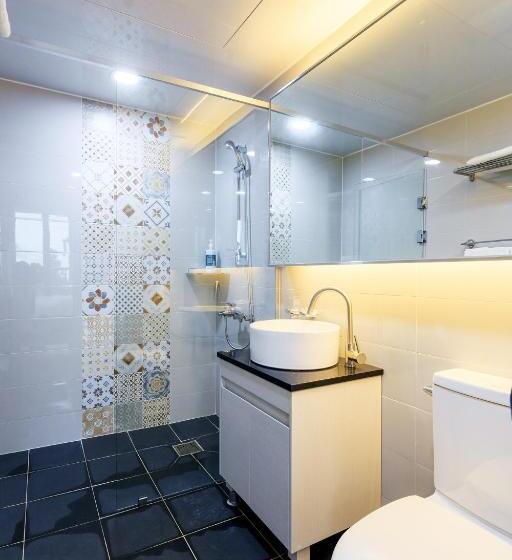 בית מלון כפרי Jeju M Resort