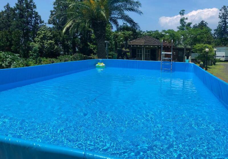 בית מלון כפרי Jeju M Resort