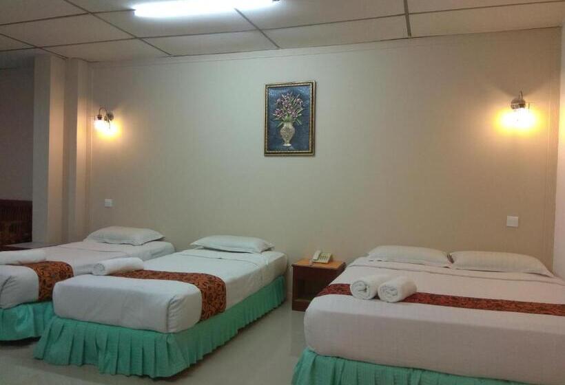 فندق K.t. Mutiara