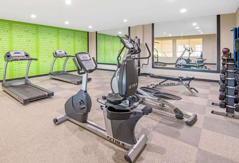 فندق La Quinta By Wyndham Weatherford Ok