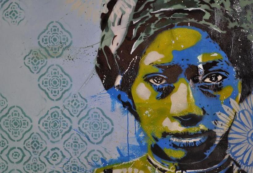 هتل Lacandona Hostel