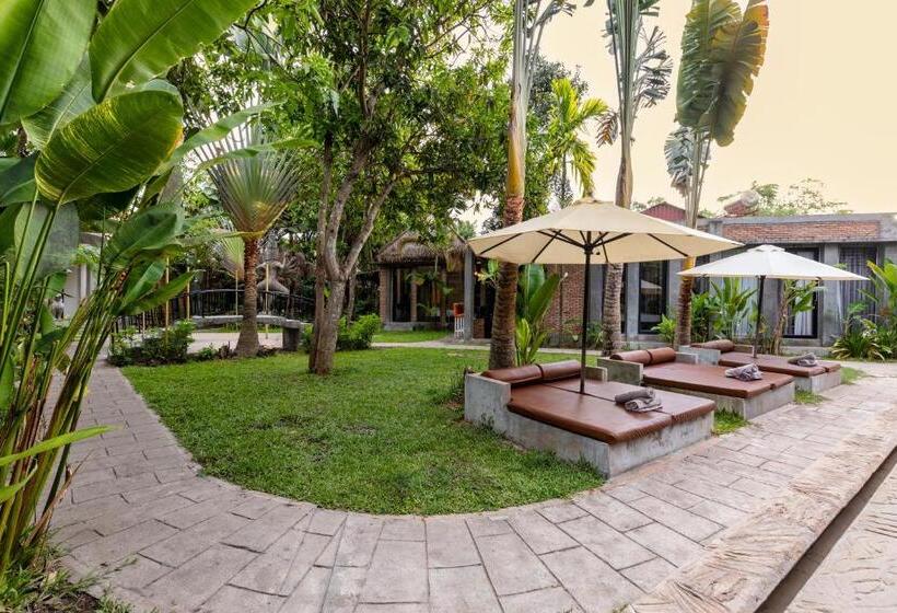 Отель Maison Gen Angkor