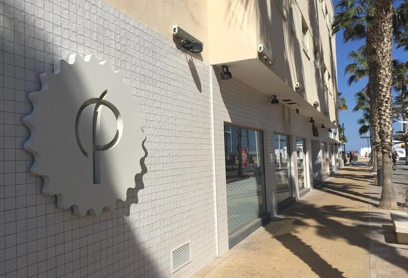 فندق Malvarrosa Beach Rooms