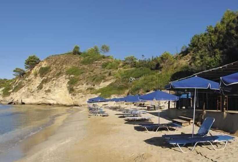 ホテル Nostos Studios & Apartments