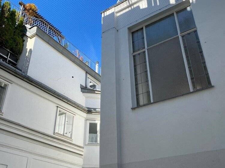 Boutique Hotel Nossek