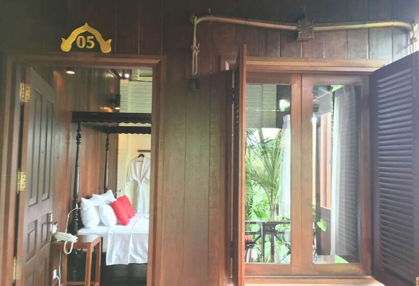 هتل Resort La Villa Loti