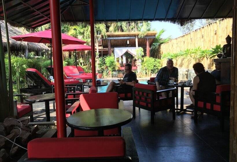 هتل Resort La Villa Loti