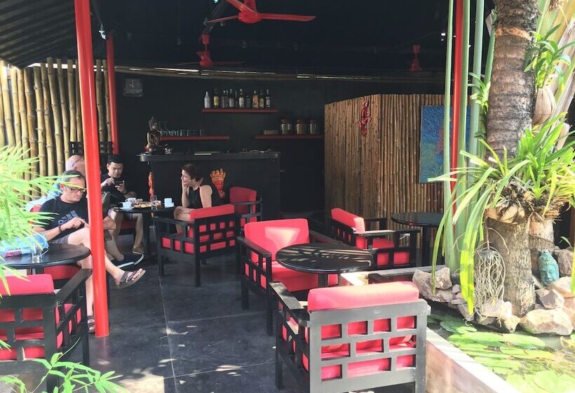 هتل Resort La Villa Loti