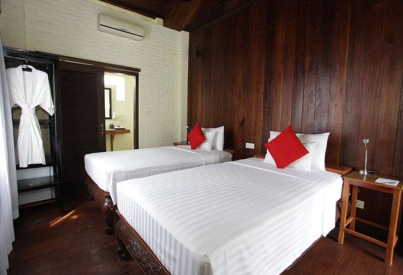 هتل Resort La Villa Loti