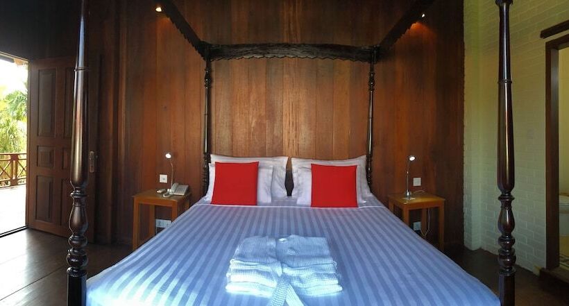 هتل Resort La Villa Loti