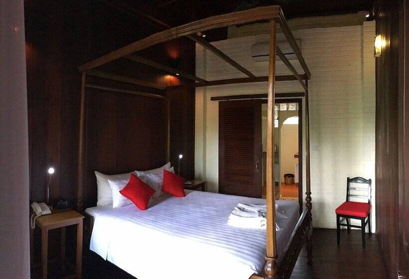 هتل Resort La Villa Loti