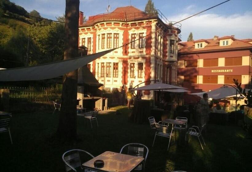 فندق Restaurante Parador De Felechosa