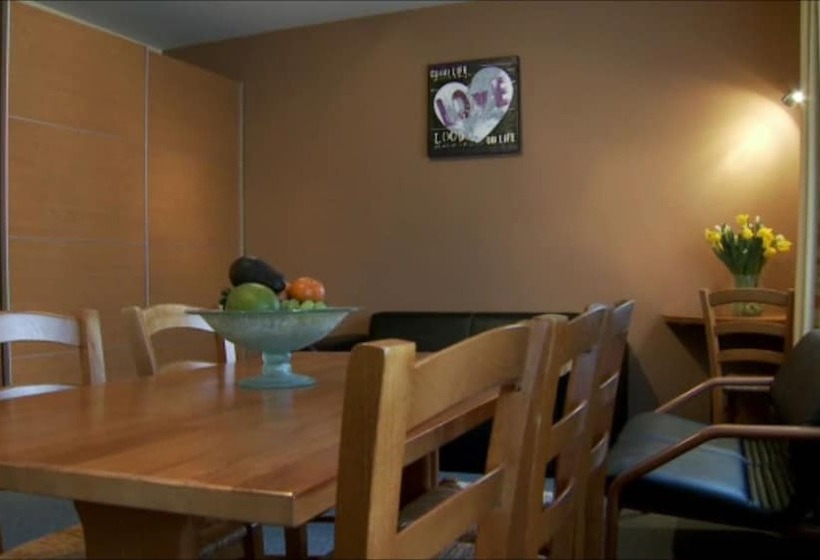 בית מלון כפרי Rogier