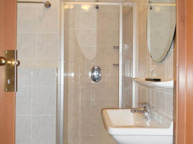 בית מלון כפרי Rogier