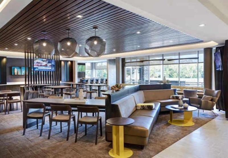 فندق Springhill Suites By Marriott Tulsa At Tulsa Hills