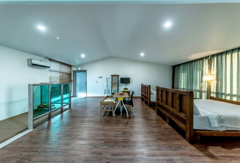 酒店 Star Story Pension