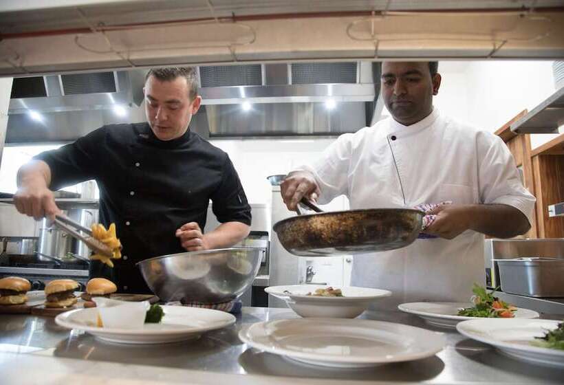 The Corner Hotel Alexandra