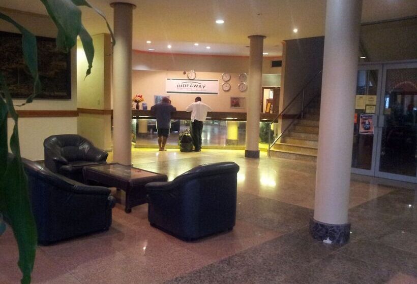 호텔 The Hideaway