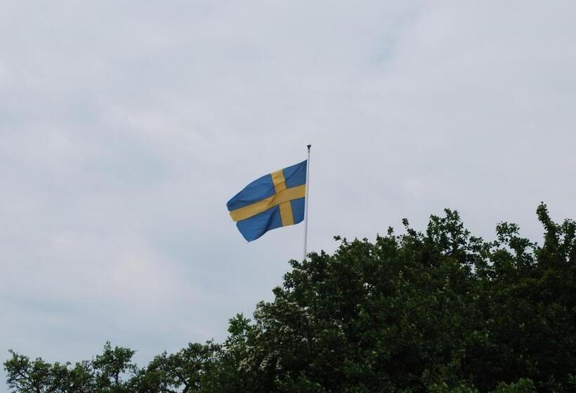 åhus B&b Och Vandrarhem