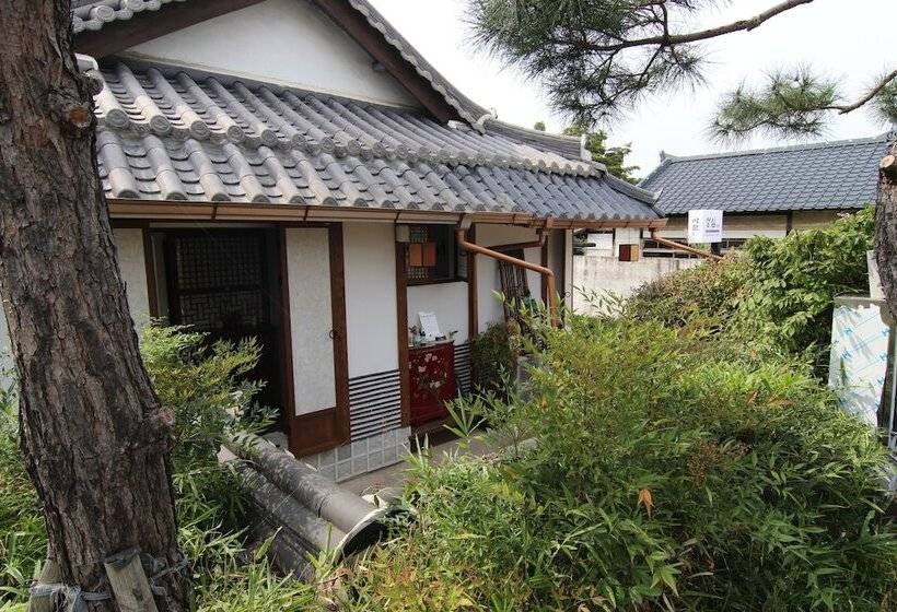 ペンション Sungsim Hanok Guesthouse