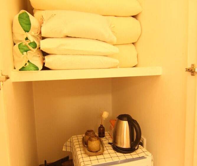 פנסיון Sungsim Hanok Guesthouse