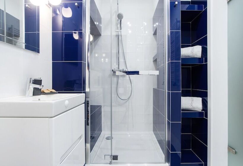 Old Town Luxury Apartment