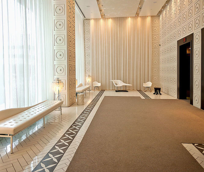 Red Maple Suites Blue Jays Way