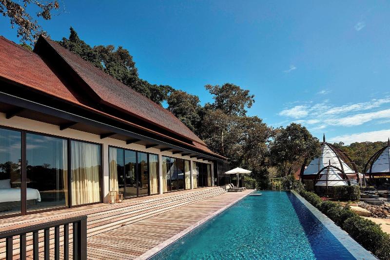 渡假胜地  The Ritz Carlton, Langkawi