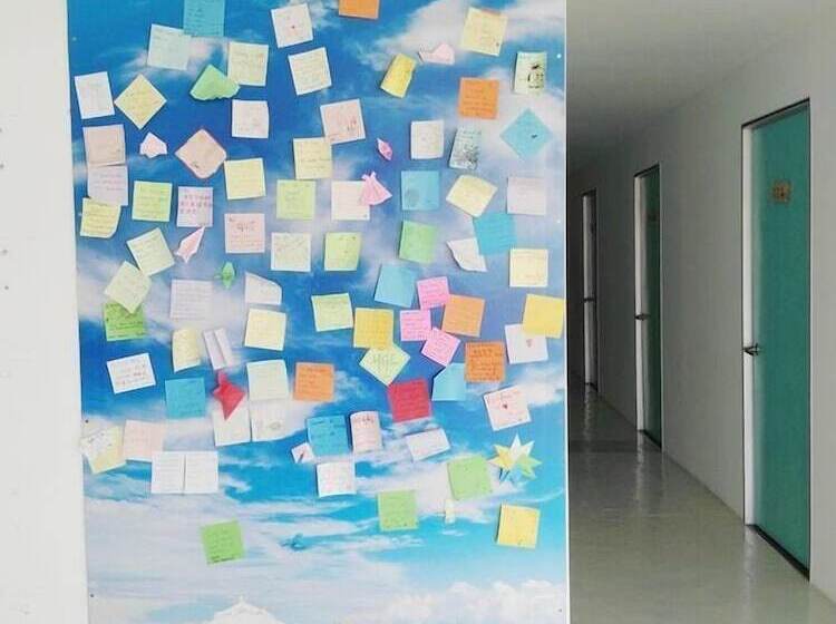 Roof Talk Theme Hostel