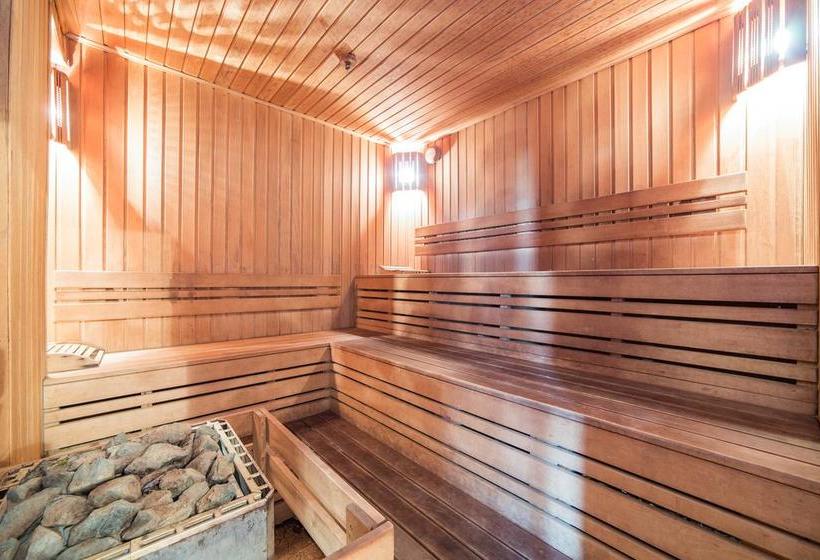 هتل Garden Hills 2