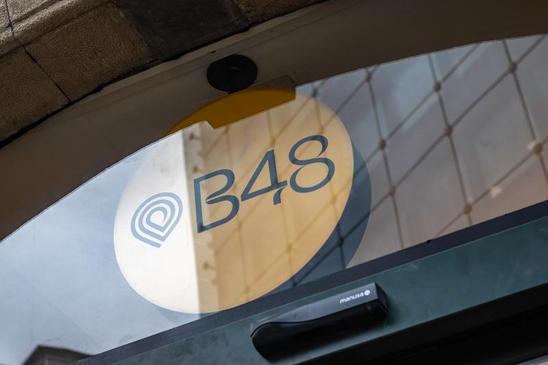 בית מלון כפרי B48 Bilbao Abando Serviced Apartments