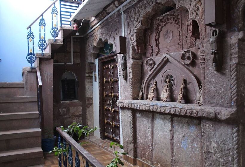 فندق Castle View Heritage Haveli