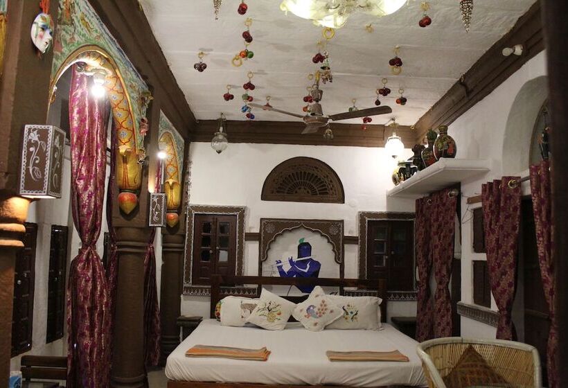 فندق Castle View Heritage Haveli