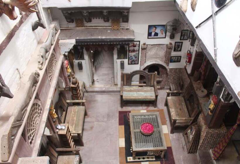 فندق Castle View Heritage Haveli