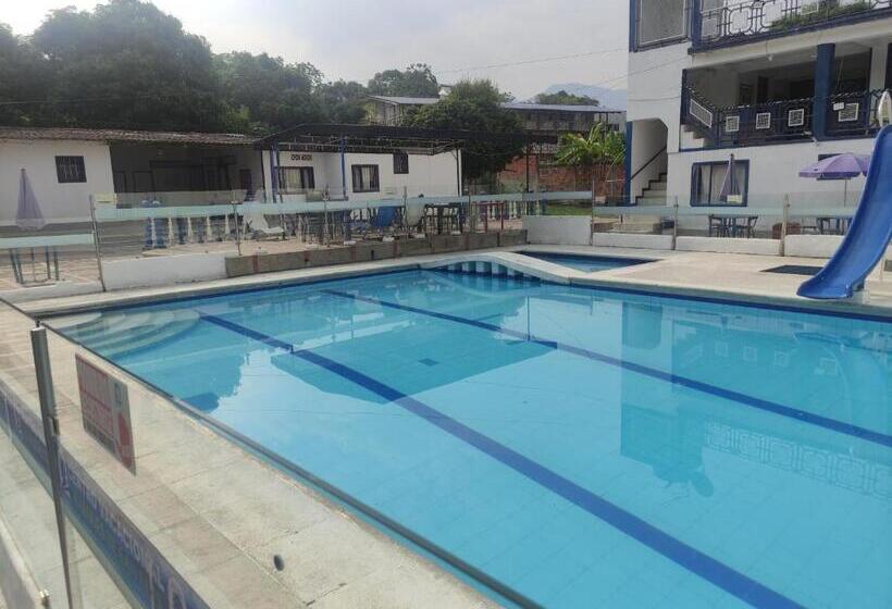 Отель Centro Vacacional Marques De San Luis