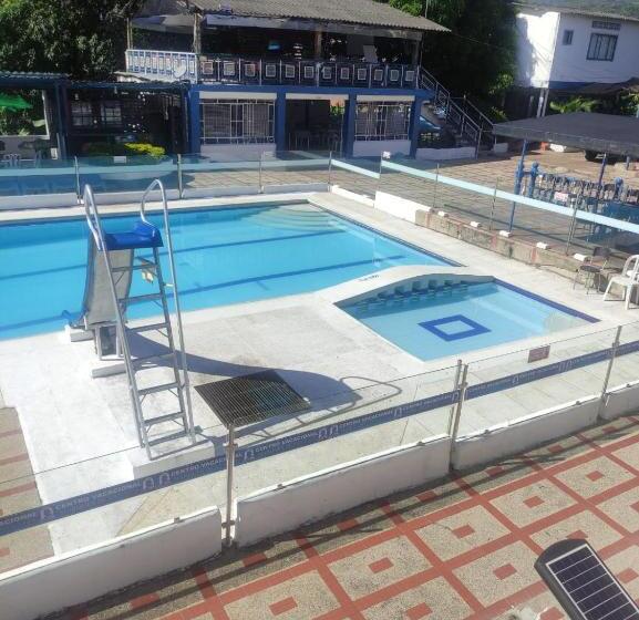 Отель Centro Vacacional Marques De San Luis