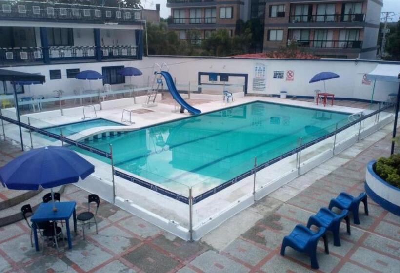 Отель Centro Vacacional Marques De San Luis