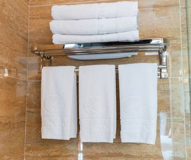 هتل Con Son Blue Sea