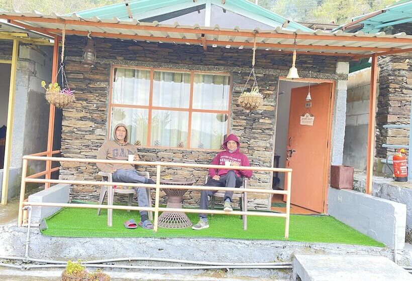 בית מלון כפרי Family In The Hills By Nature S Glamping