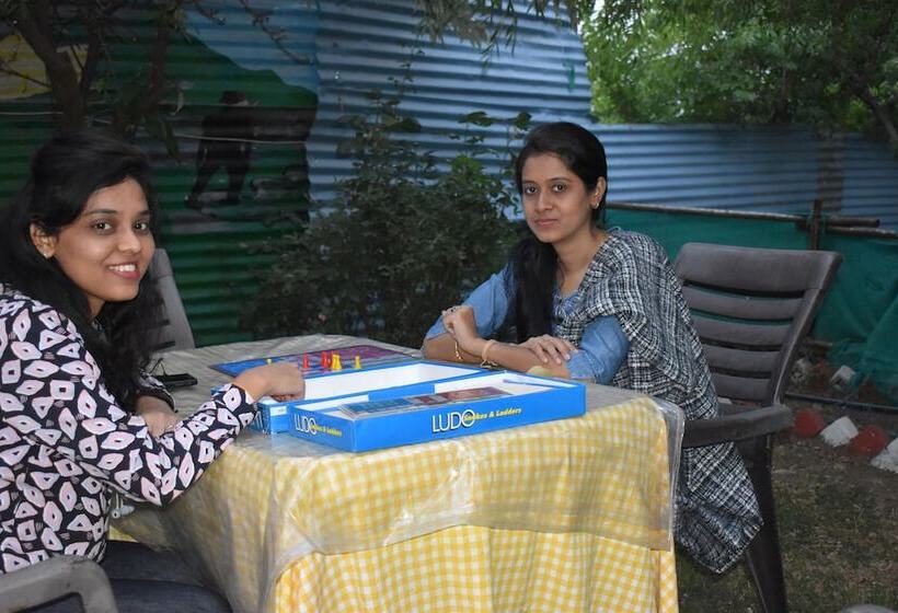 בית מלון כפרי Family In The Hills By Nature S Glamping