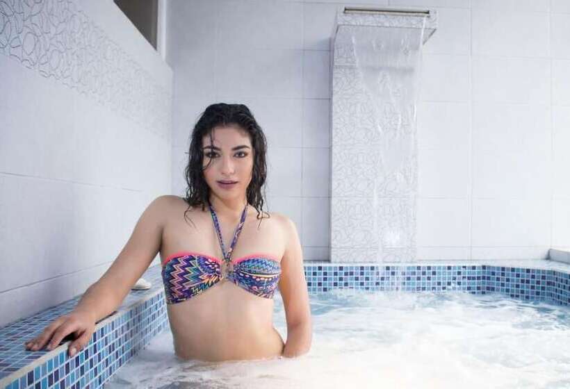 Отель Golden Vista