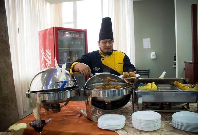 Отель Golden Vista