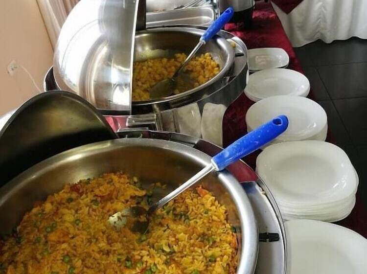 Отель Golden Vista