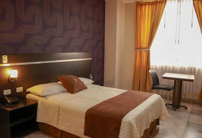 Отель Golden Vista