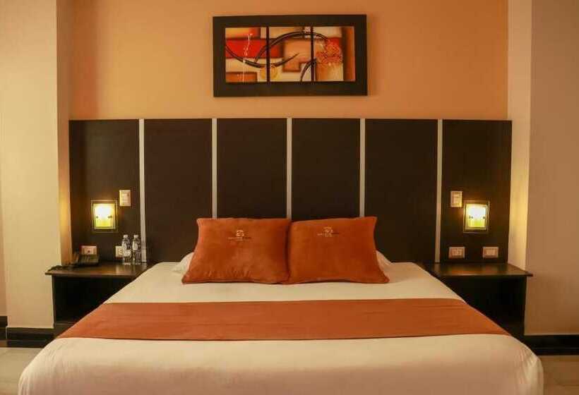 Отель Golden Vista