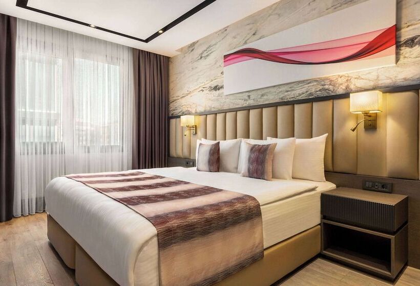 호텔 Ramada By Wyndham Istanbul Umraniye