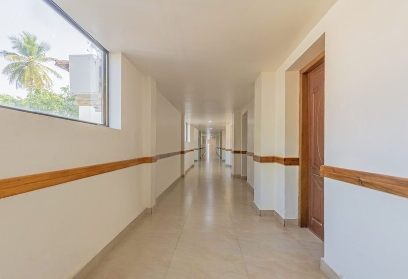 فندق Treebo Sadhoo Heritage