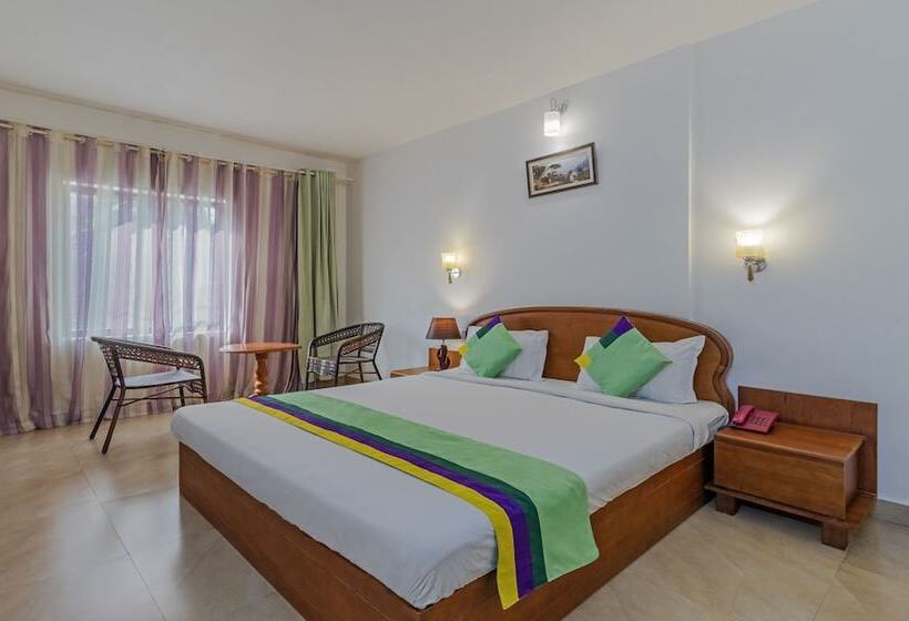 فندق Treebo Sadhoo Heritage